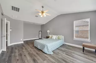 399 Teague Dr, Lewisville, TX 75067 - Photo 22