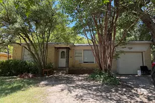 3131 Nutting Dr, Dallas, TX 75227 - Photo 1