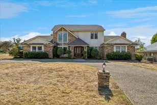 3901 Diamond Loch W, North Richland Hills, TX 76180 - Photo 1