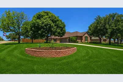 101 Indian Paint Drive, Justin, TX 76247 - Photo 4