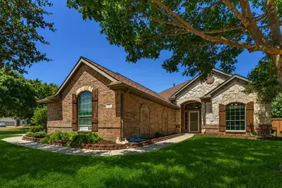 101 Indian Paint Drive, Justin, TX 76247 - Photo 2