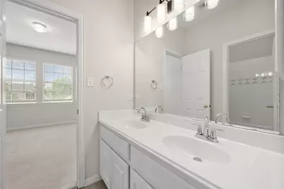 2405 Moon Dance Court, Arlington, TX 76001 - Photo 14