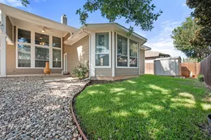 2405 Moon Dance Ct, Arlington, TX 76001 - Photo 20