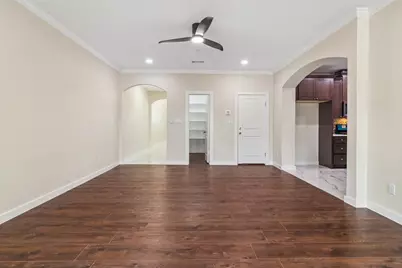 3634 Amoud Drive, Irving, TX 75062 - Photo 8