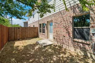 3634 Amoud Dr, Irving, TX 75062 - Photo 24