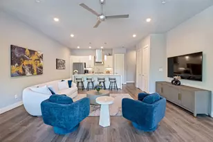 15875 Spectrum Dr, Addison, TX 75001 - Photo 10