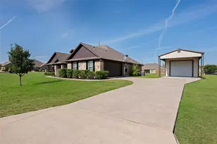 501 Hubbard Cir, Nevada, TX 75173 - Photo 2