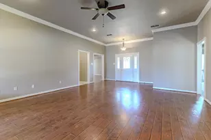 9653 Lea Shore St, Fort Worth, TX 76179 - Photo 6