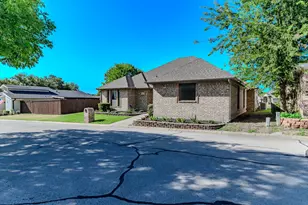 9653 Lea Shore St, Fort Worth, TX 76179 - Photo 2