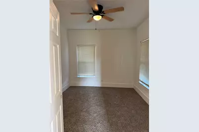 214 W Westhill Drive, Cleburne, TX 76033 - Photo 12