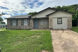 4916 McDougal St, Greenville, TX 75401 - Photo 1
