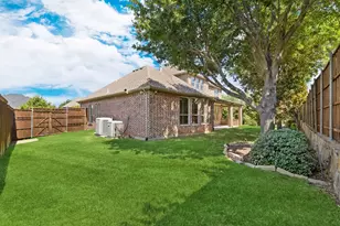 4604 Golden Mew Dr, Carrollton, TX 75010 - Photo 38