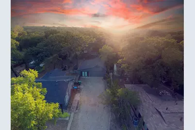 1800 Carl Street, Fort Worth, TX 76103 - Photo 2