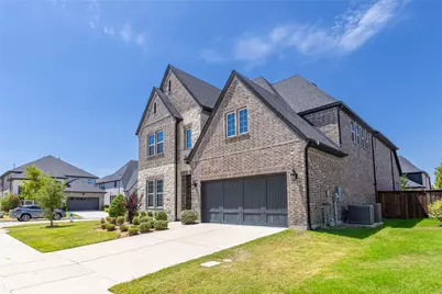 2001 Newton Lane, McKinney, TX 75071 - Photo 2