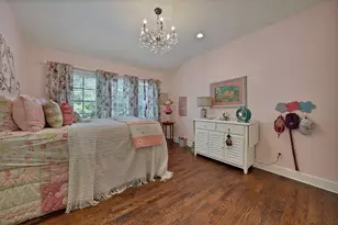 860 N Bailey Ave, Fort Worth, TX 76107 - Photo 24