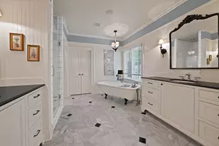 860 N Bailey Ave, Fort Worth, TX 76107 - Photo 30