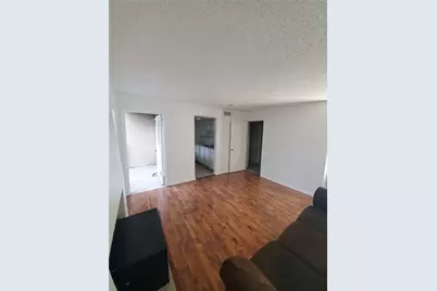 6050 Melody Lane #215, Dallas, TX 75231 - Photo 4