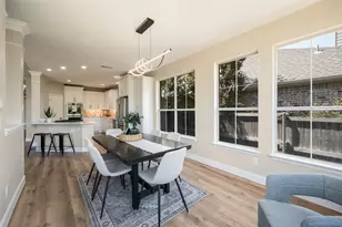 2710 Cobblestone Dr, Grapevine, TX 76051 - Photo 14