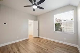 2710 Cobblestone Dr, Grapevine, TX 76051 - Photo 28
