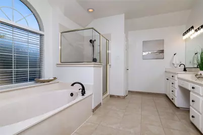 2221 Hidden Woods Court, Arlington, TX 76006 - Photo 20