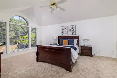 2221 Hidden Woods Court, Arlington, TX 76006 - Photo 16