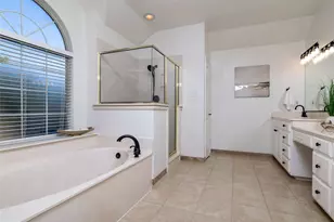 2221 Hidden Woods Ct, Arlington, TX 76006 - Photo 20