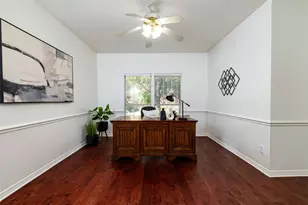 2221 Hidden Woods Ct, Arlington, TX 76006 - Photo 6