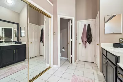 305 Andre Drive, Irving, TX 75063 - Photo 22