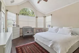 305 Andre Dr, Irving, TX 75063 - Photo 18