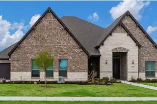 612 Ambergate Dr, Shady Shores, TX 76208 - Photo 1