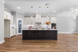 406 SW 16th St, Grand Prairie, TX 75050 - Photo 8