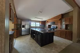 3003 Hilltop Rd, Granbury, TX 76048 - Photo 14
