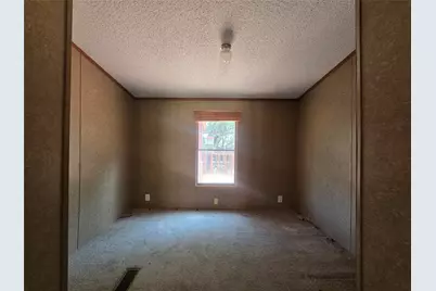 3003 Hilltop Road, Granbury, TX 76048 - Photo 12