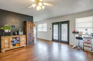 2102 SE 10th St, Mineral Wells, TX 76067 - Photo 14