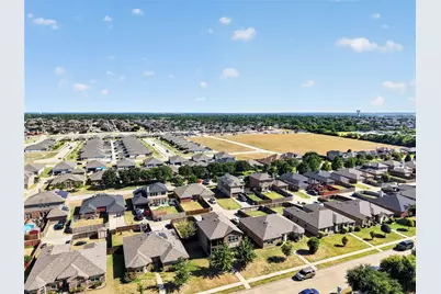 1518 Illinois Avenue, Lancaster, TX 75134 - Photo 28
