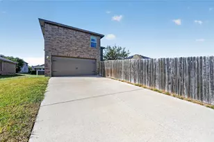 1518 Illinois Ave, Lancaster, TX 75134 - Photo 24