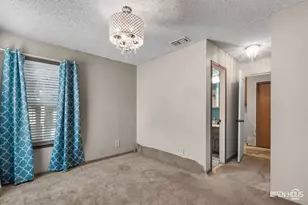 206 E Summit Ave, Electra, TX 76360 - Photo 16