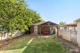 206 E Summit Ave, Electra, TX 76360 - Photo 26