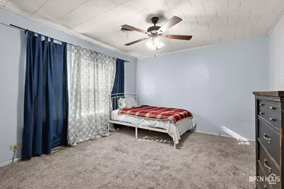 206 E Summit Avenue, Electra, TX 76360 - Photo 18