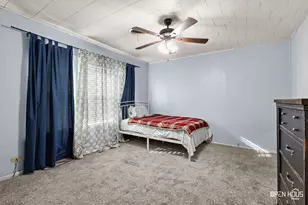206 E Summit Ave, Electra, TX 76360 - Photo 18