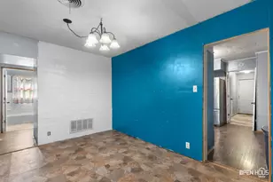 206 E Summit Ave, Electra, TX 76360 - Photo 8