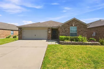 157 Presidents Way, Venus, TX 76084 - Photo 2