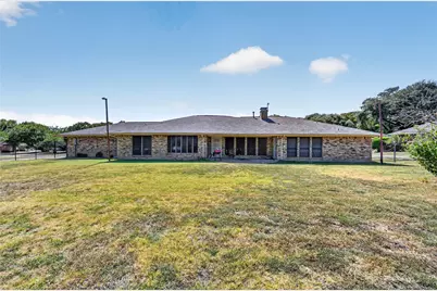1226 Ranch Valley Drive, DeSoto, TX 75115 - Photo 34