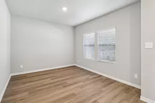 2122 Longchamp Ln, Seagoville, TX 75159 - Photo 10