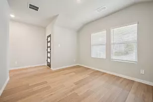 2102 Cottongrass Dr, Sherman, TX 75092 - Photo 10