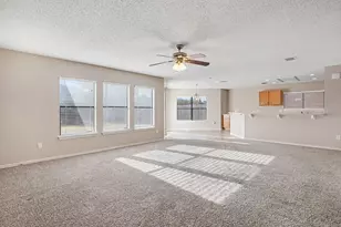 5233 Blue Cir, Haltom City, TX 76137 - Photo 4