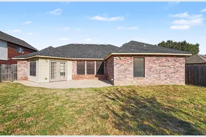 5233 Blue Circle, Haltom City, TX 76137 - Photo 14