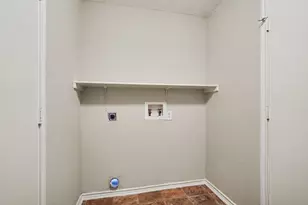 5233 Blue Cir, Haltom City, TX 76137 - Photo 10