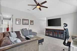 13825 High Mesa Rd, Fort Worth, TX 76262 - Photo 20