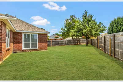 2140 Teal Court, Lewisville, TX 75077 - Photo 2